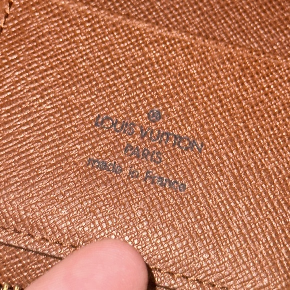 Louis Vuitton monogram geode zippy zip around travel wallet - Picture 11 of 16